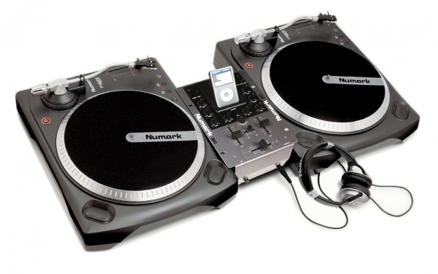 numark digital dj turntables