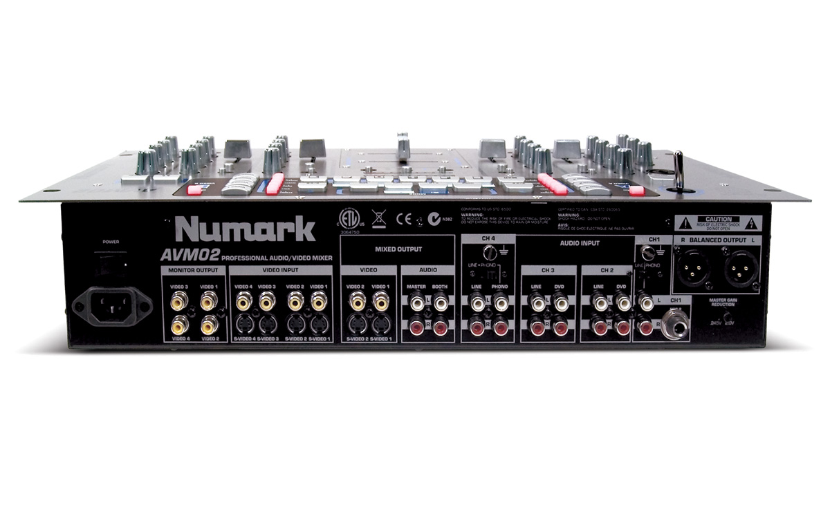 AVM02 Numark