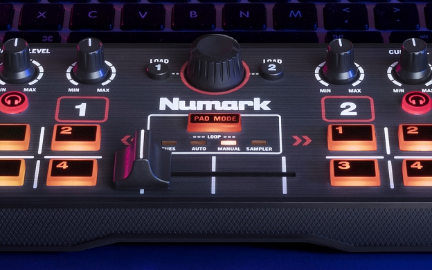 DJ2GO2 | Numark DJ2GO2 | Numark