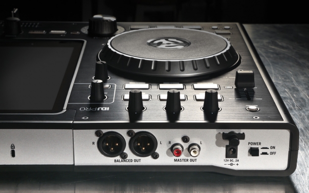 Amazon.com: Numark iDJ Pro | Professional DJ Controller for